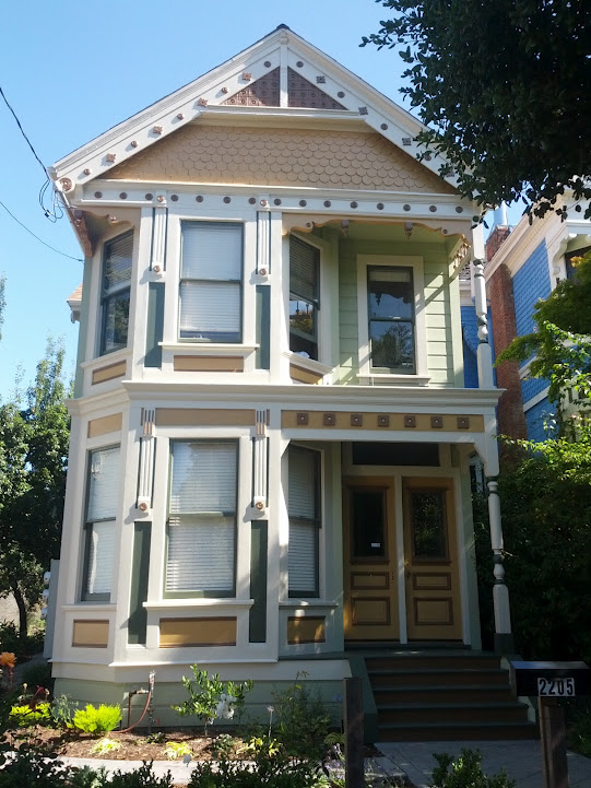 Berkeley Victorian Home Exterior Painting